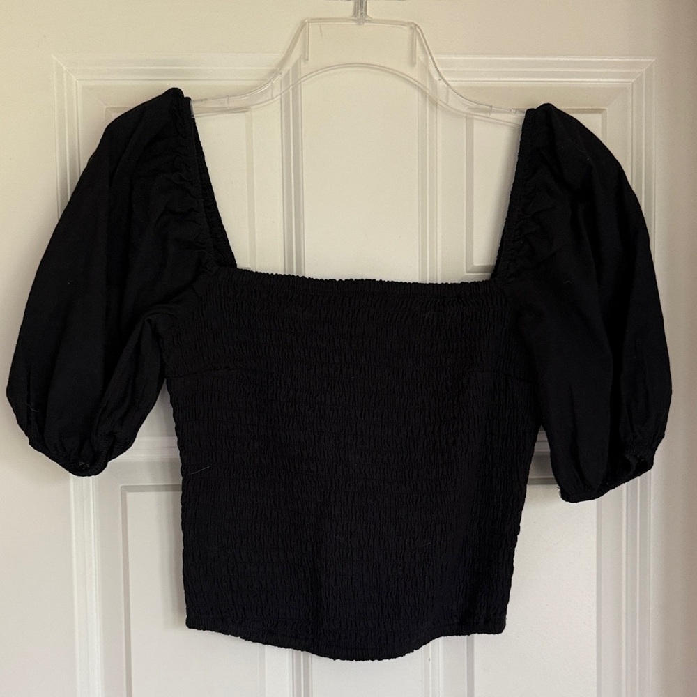 Abercrombie & Fitch Black Smocked Square-Neck Puff Sleeve Crop Top